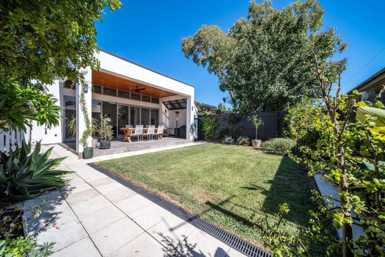 Vogue on Victoria Forestville - B&B