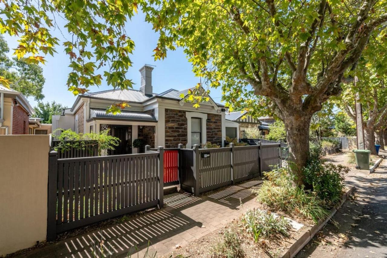 Vogue on Victoria Forestville - Bed and Breakfast Wayville