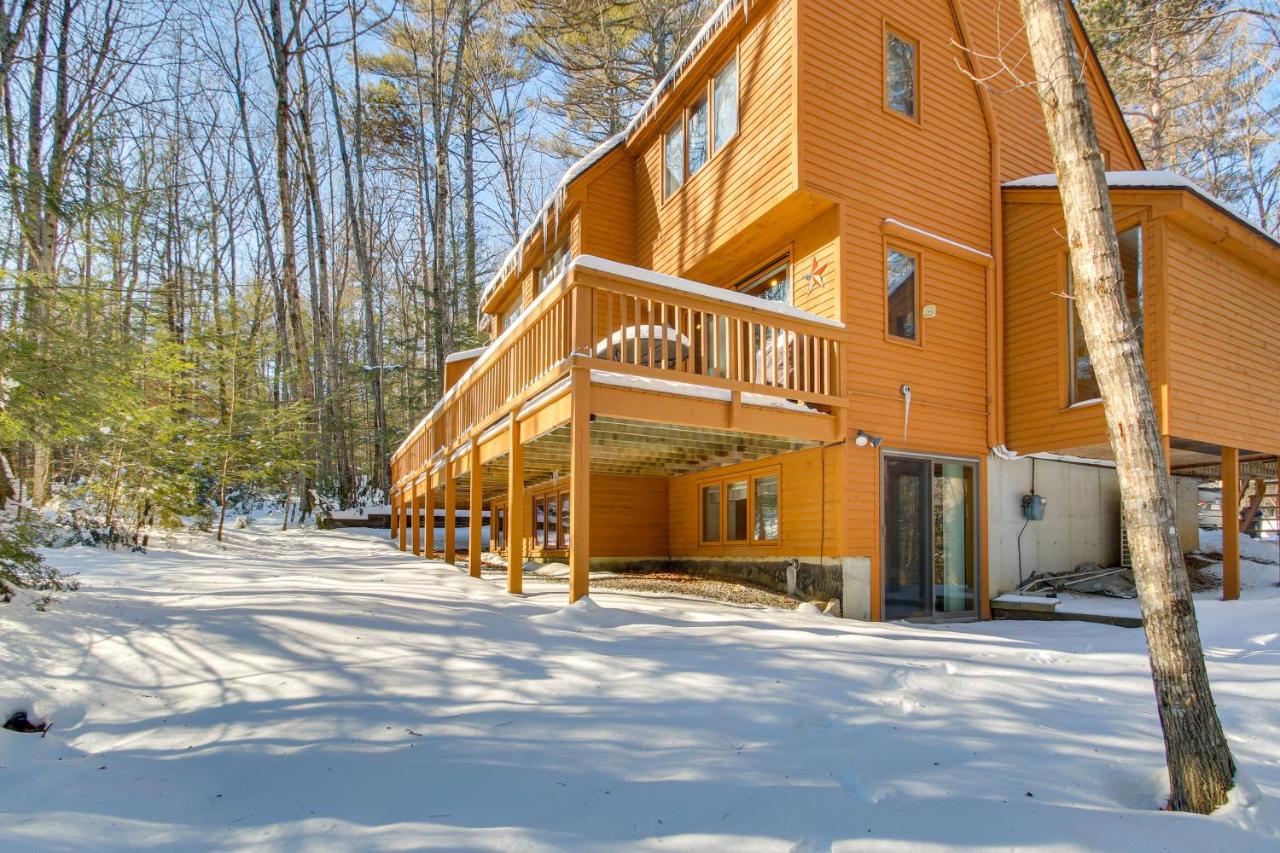 Hike, Ski and Relax Gem with Foosball in North Conway - B&B North Conway