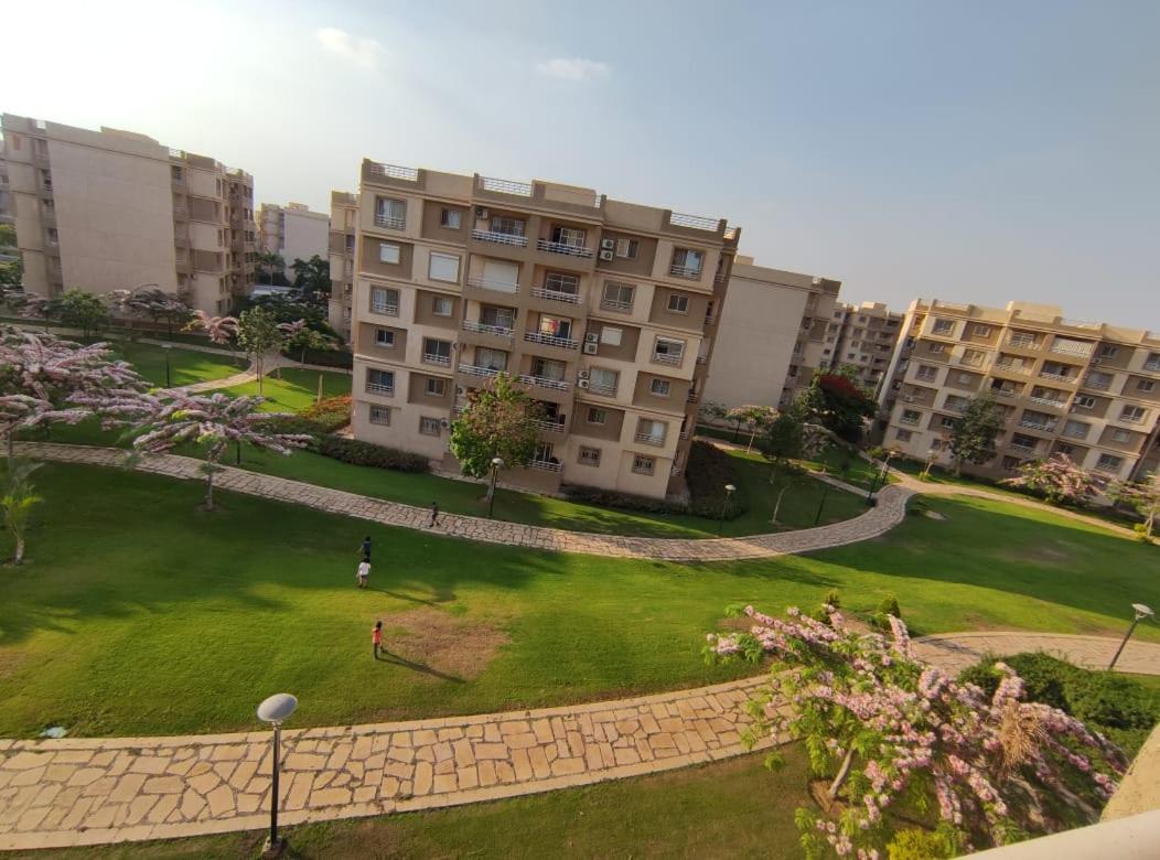 Madinty amazing view 2 rooms fully air-conditioned apartment at Madinty city for families only مدينتي - B&B
