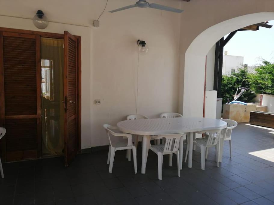Villa Emilia Lido Marini - Ferienwohnung