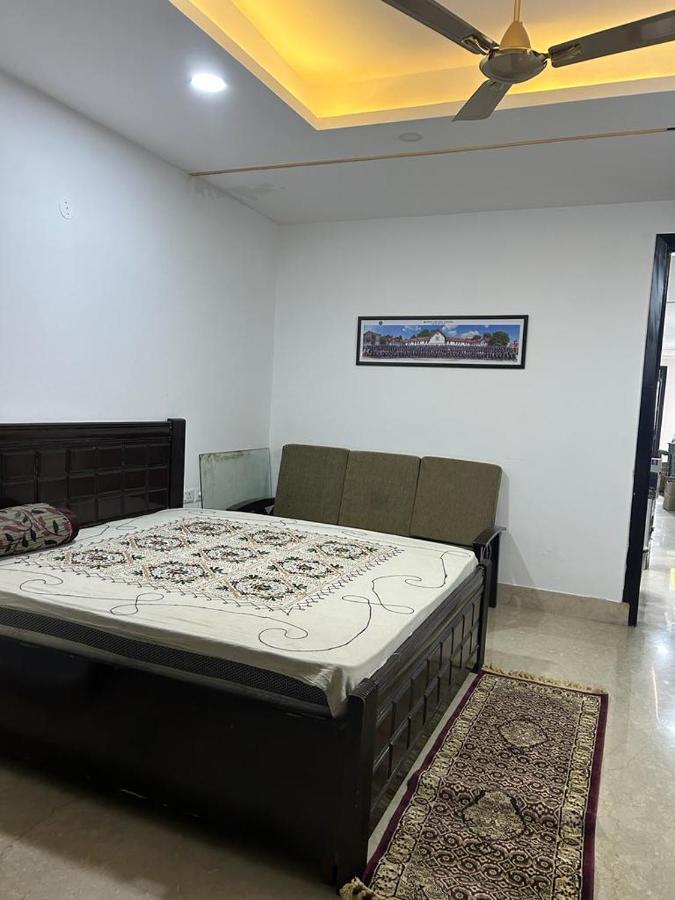 B&B New Delhi - Hari krishna - Bed and Breakfast New Delhi