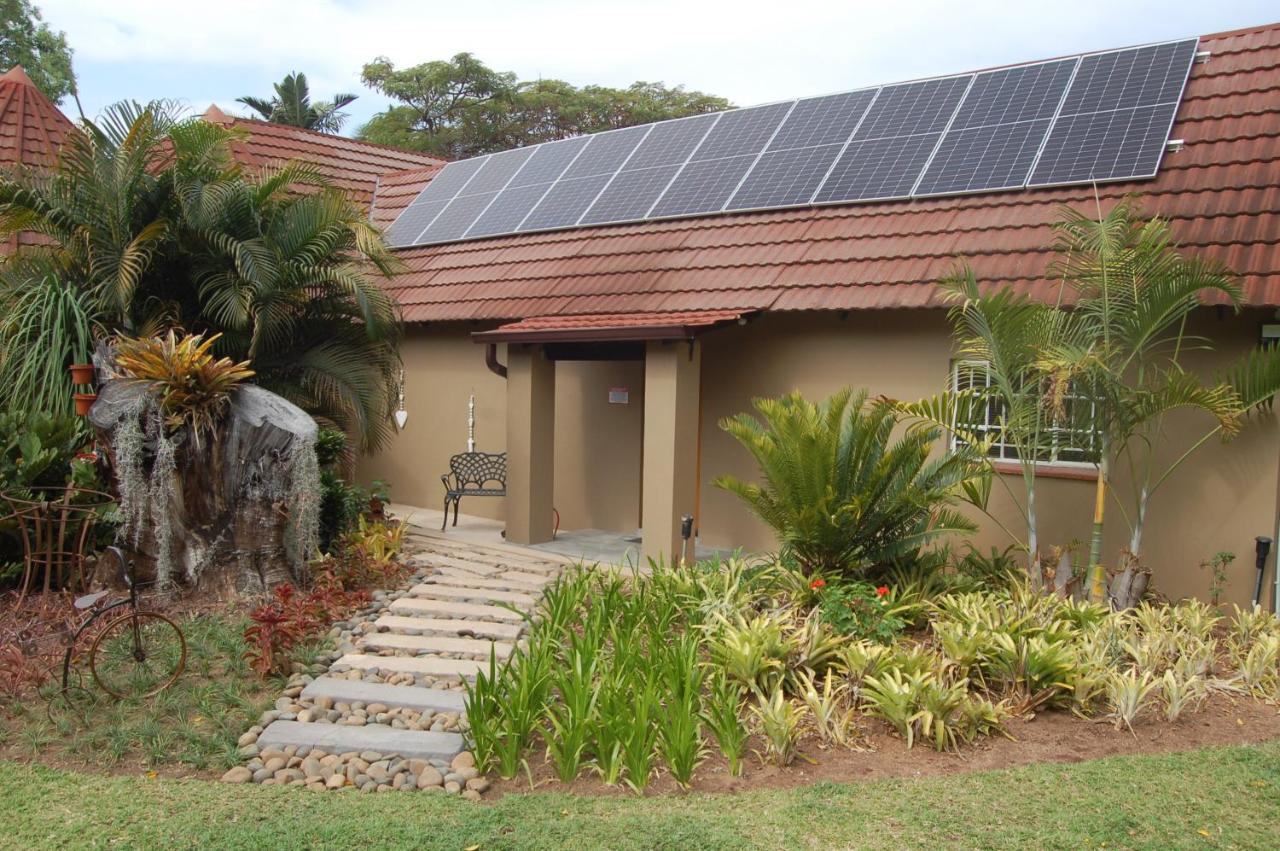 Nita's Air Bed & Breakfast & self catering - B&B Crocodile Valley Estates