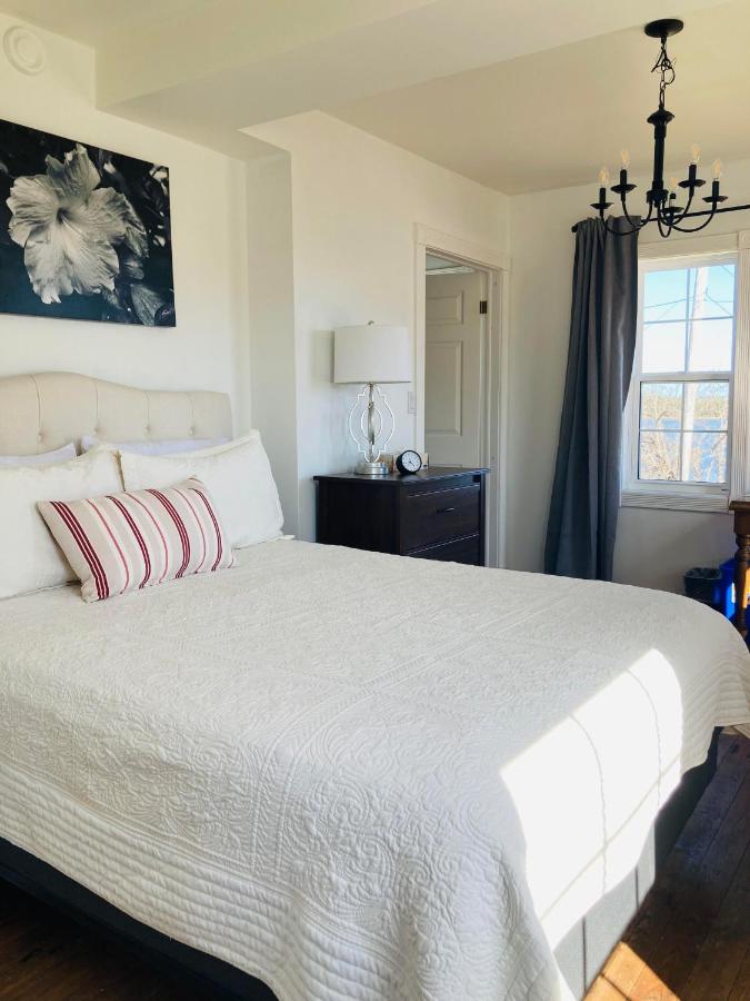 Queen Room with Sea View