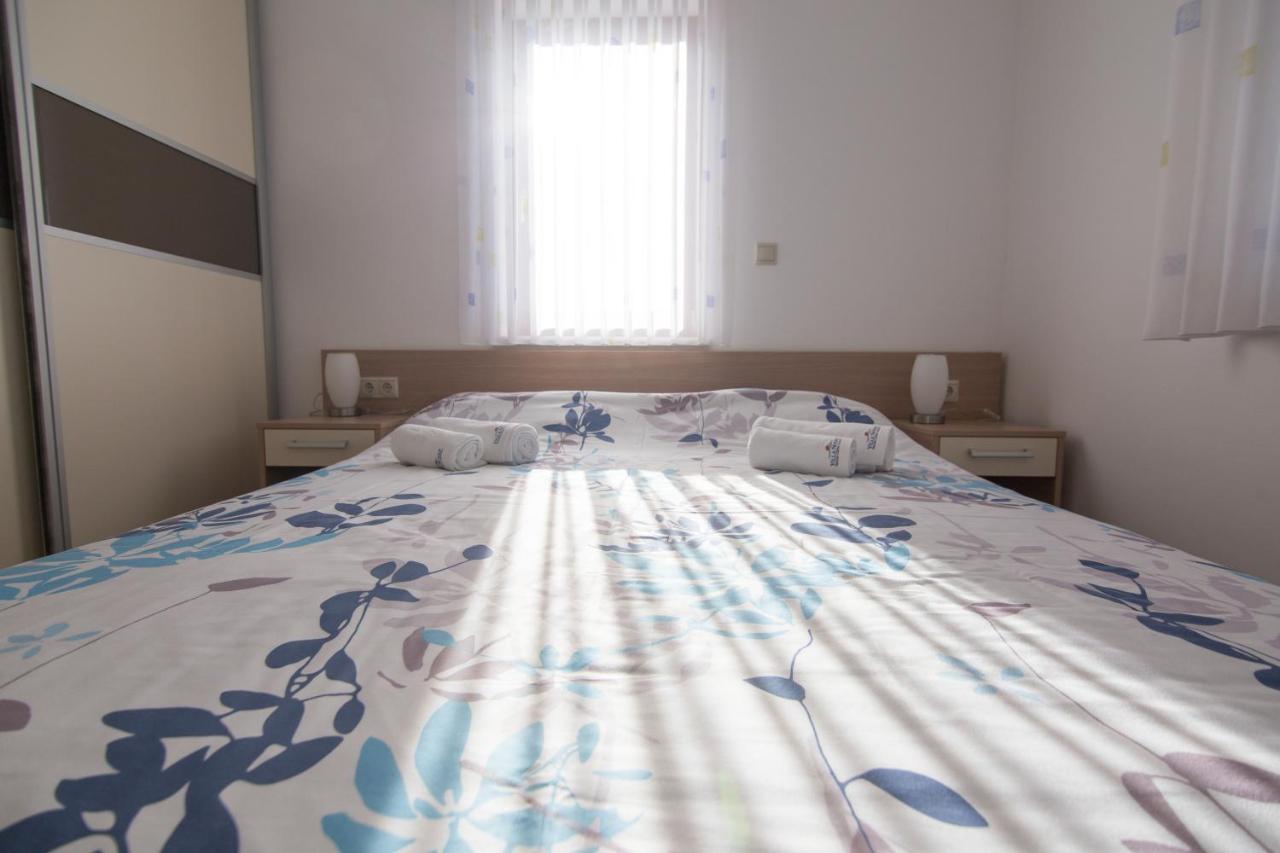 Appartement 2 Chambres avec Balcon et Vue sur la Mer