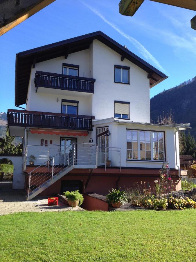 B&B Ebensee - Ferienwohnung Piontek - Bed and Breakfast Ebensee