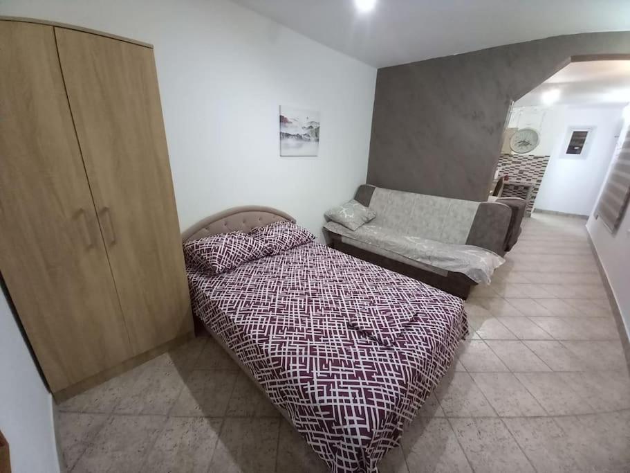 B&B Podgorica - apartman19 - Bed and Breakfast Podgorica