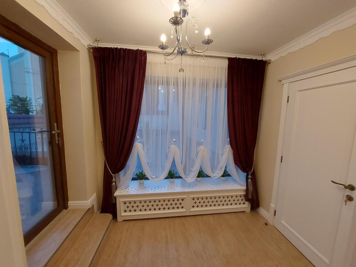 Deluxe Double Room with Extra Bed