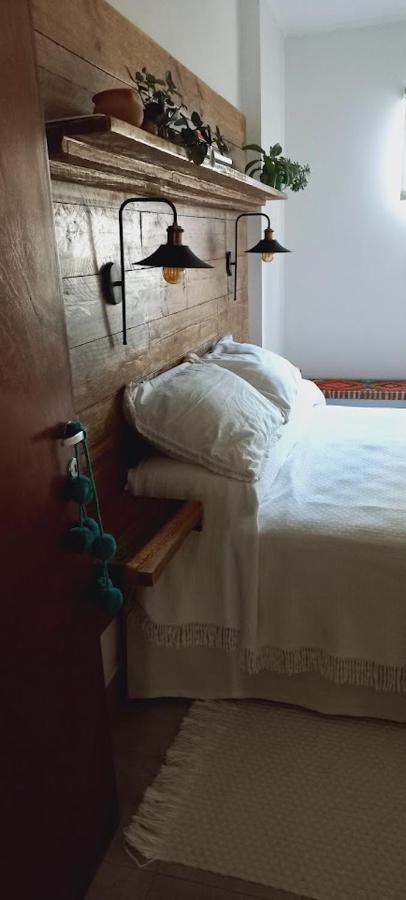Aeropuerto a 5' y Ruta del Vino a 100 mts - B&B Salta