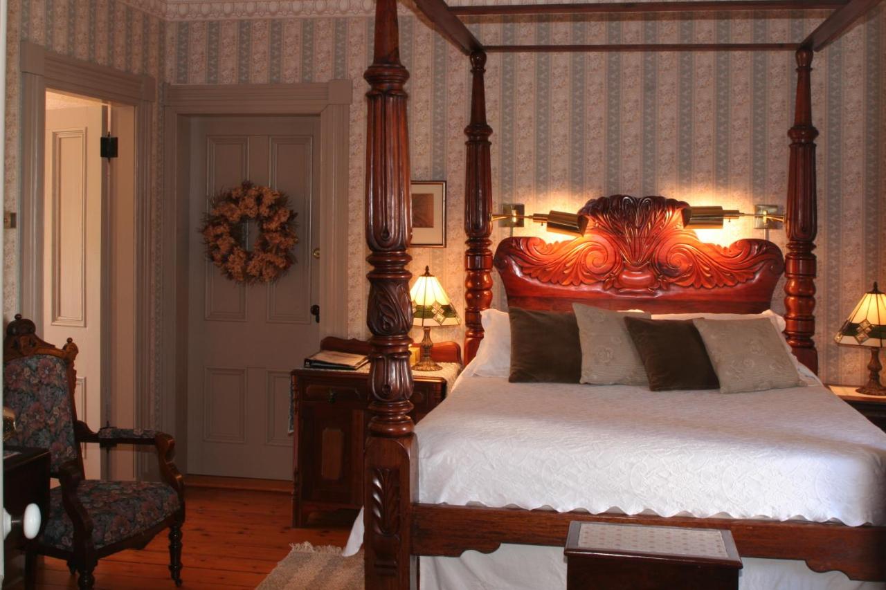 Deluxe Kamer met Queensize Bed 