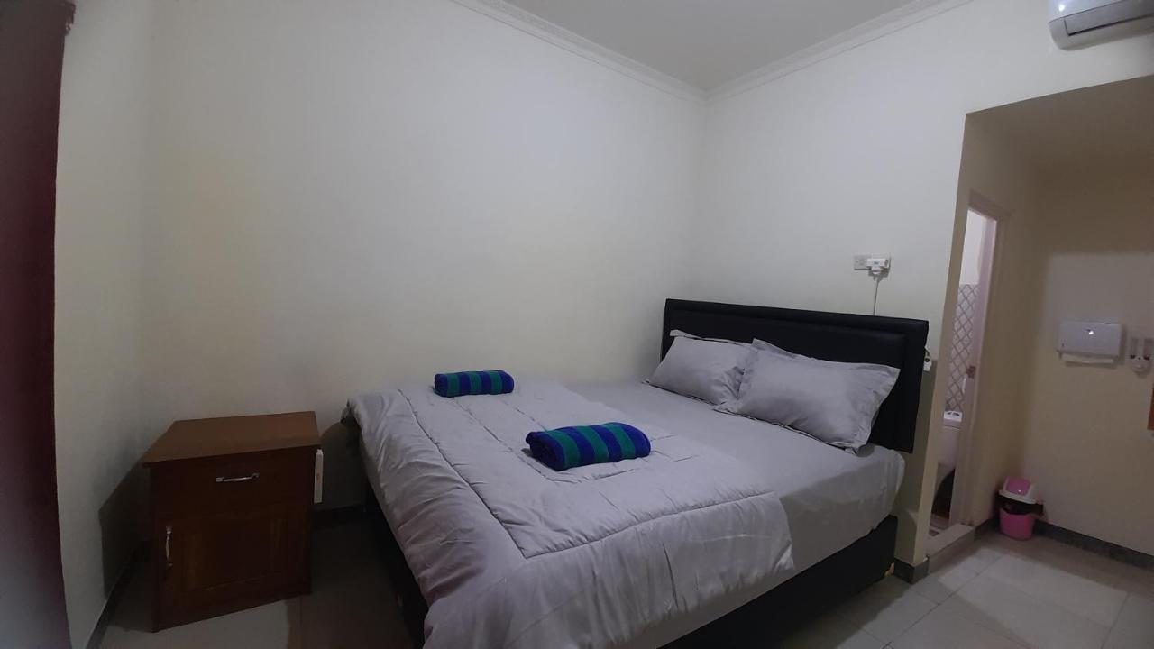 B&B Labuan Bajo - Homestay morelia - Bed and Breakfast Labuan Bajo