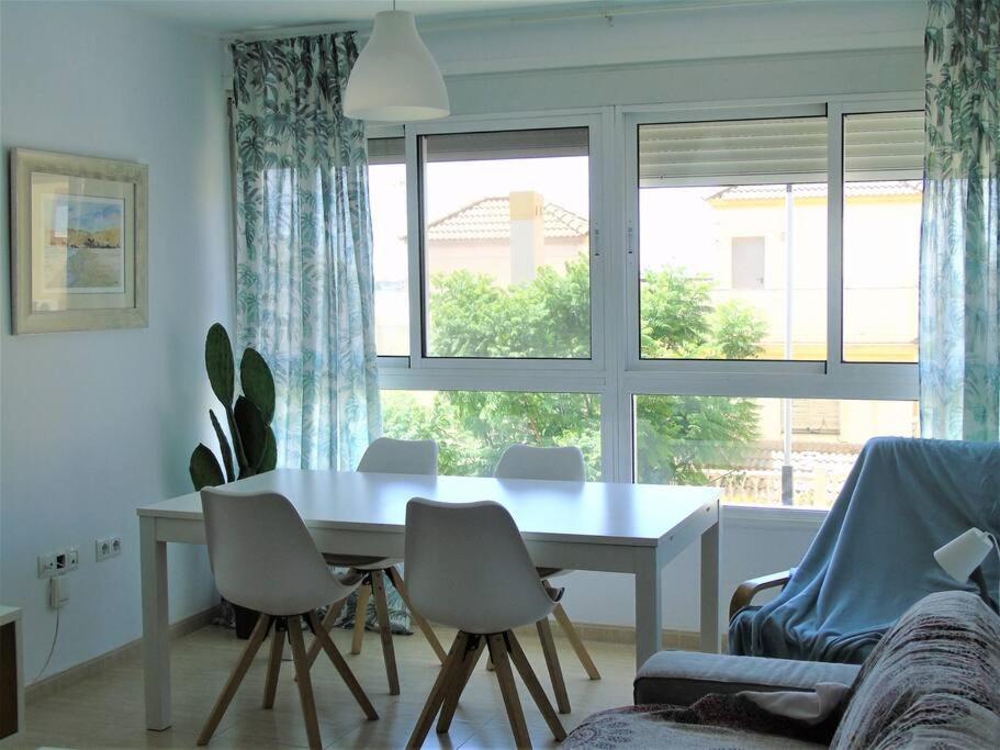 Aguadulce familiar y económico, Piscina Playa Wifi - Chambres d'hôtes Aguadulce