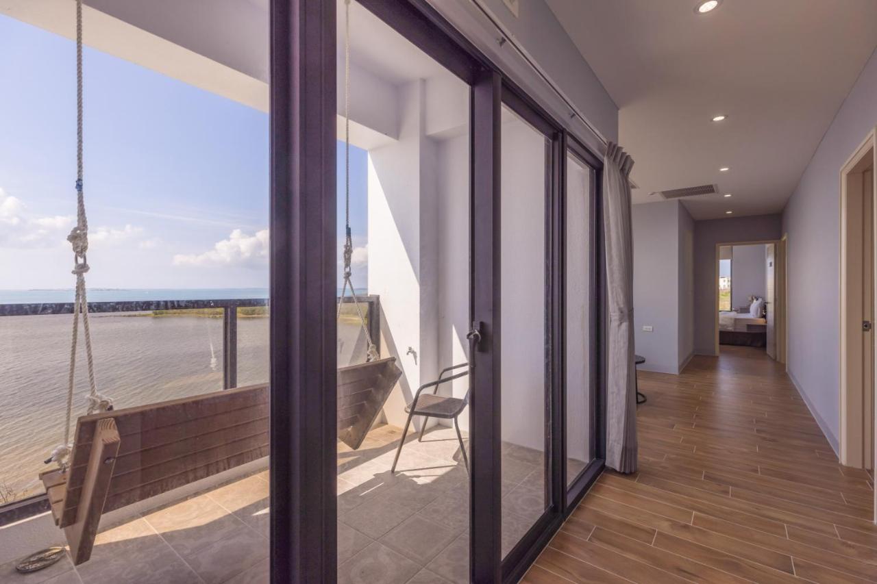 Chambre Lit Queen-Size - Vue sur Mer