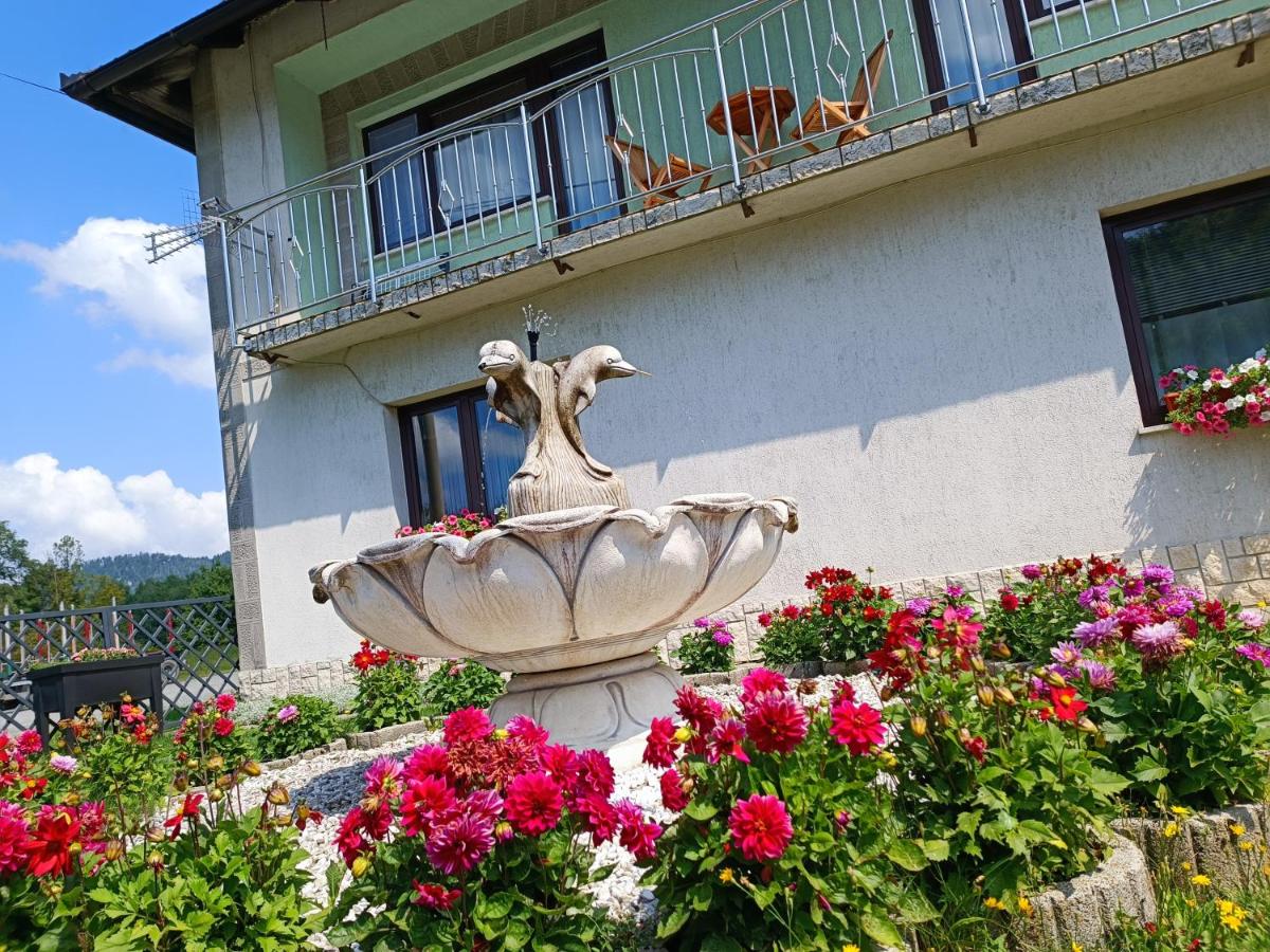 B&B Fužine - Holiday Home TILEMIDA - Bed and Breakfast Fužine