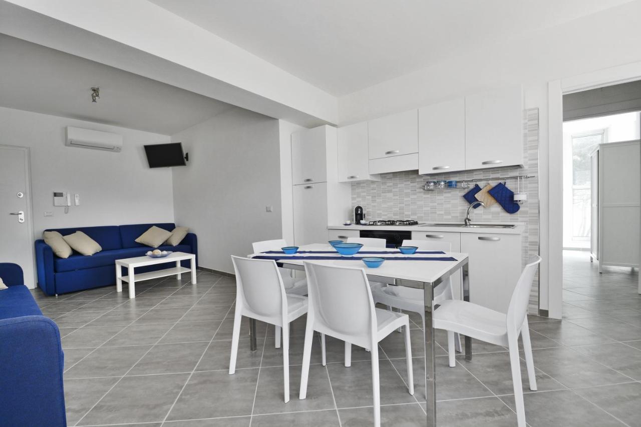 Apartamento de 1 dormitorio con balcón