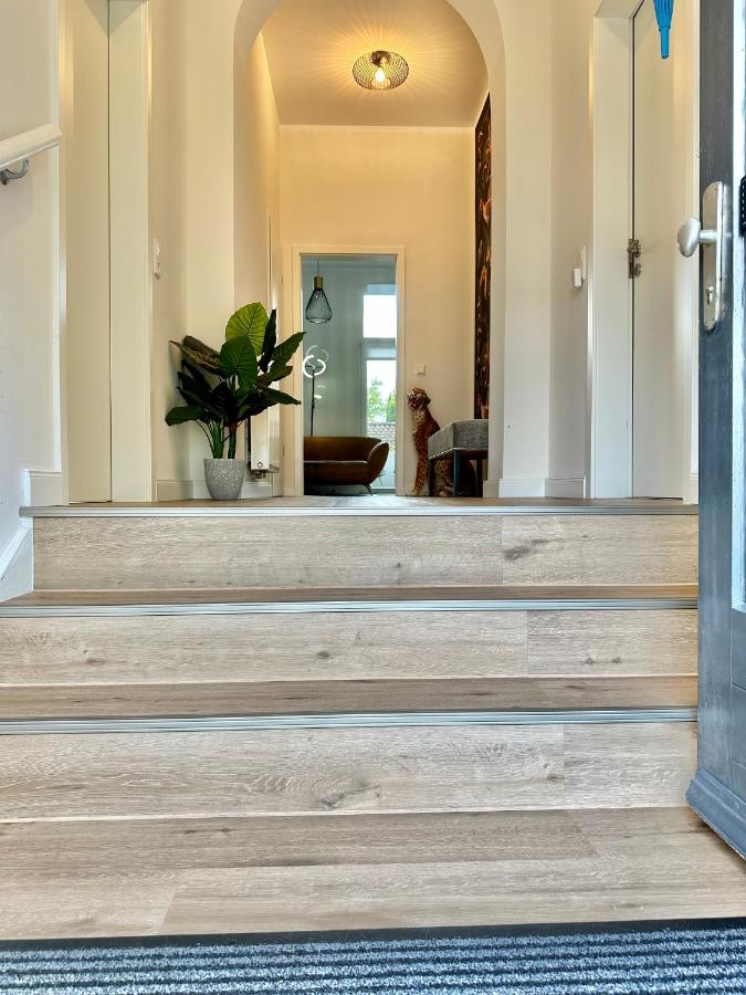 Exklusives City-Apartment im Herzen Oldenburgs mit Balkon und Parkplatz A36 - B&B Oldenburg