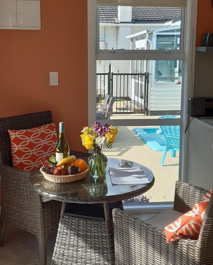 Bunny Cottage - B&B Masterton