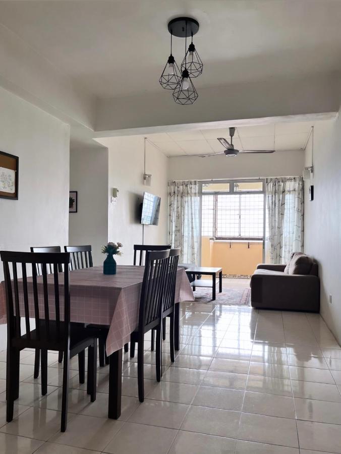 Homestay Vista3A at Vista Seri Putra - B&B Kajang