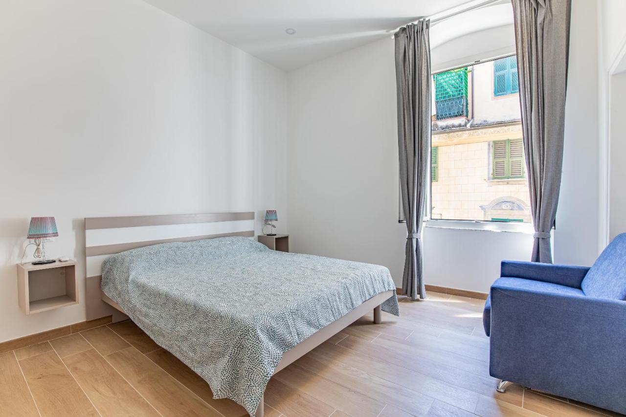 Prione 272 5 Terre hub Apartment - Bed and Breakfast La Spezia