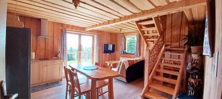 Domek na Przełęczy - Bed and Breakfast Ochotnica Górna