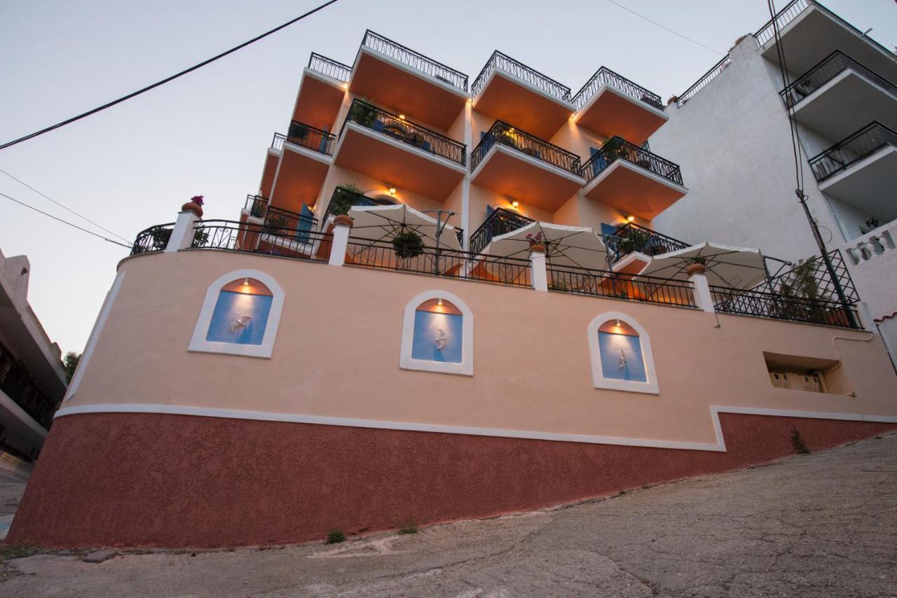 Maria Studios - Bed and Breakfast Póros