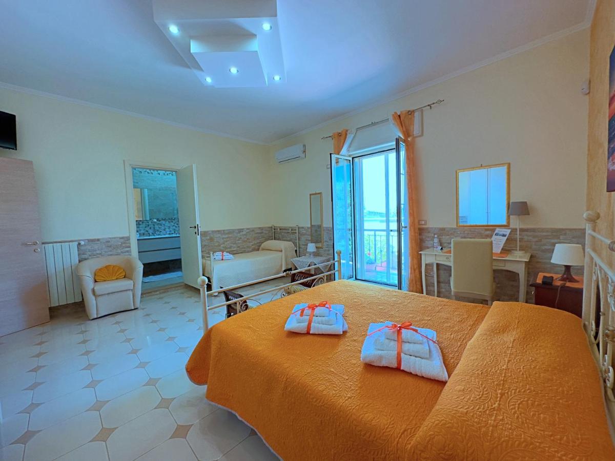 Luxury Triple Room