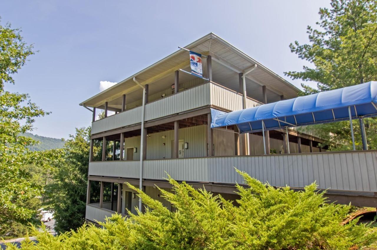 Massanuttens Shenandoah Villas by TripForth - Bed and Breakfast McGaheysville