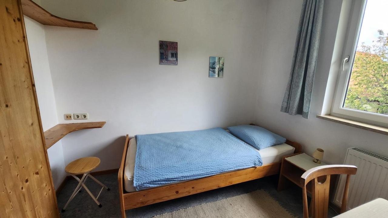 Habitación Individual con baño privado