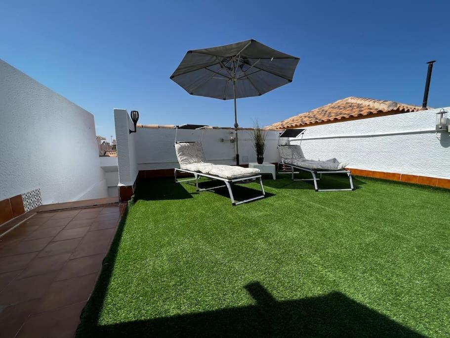 Great Sun Terrace Close to Beach - Ferienwohnung Gran Alacant