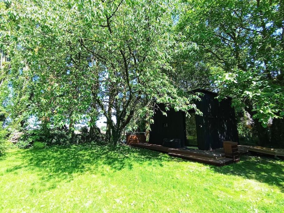 La Ferme 1851 - Cabane Spa Nordique privé vue sur champ - B&B