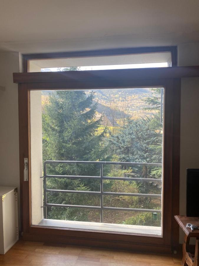 Tuca - Apartamento acogedor con garaje a 1 km de Vielha - B&B