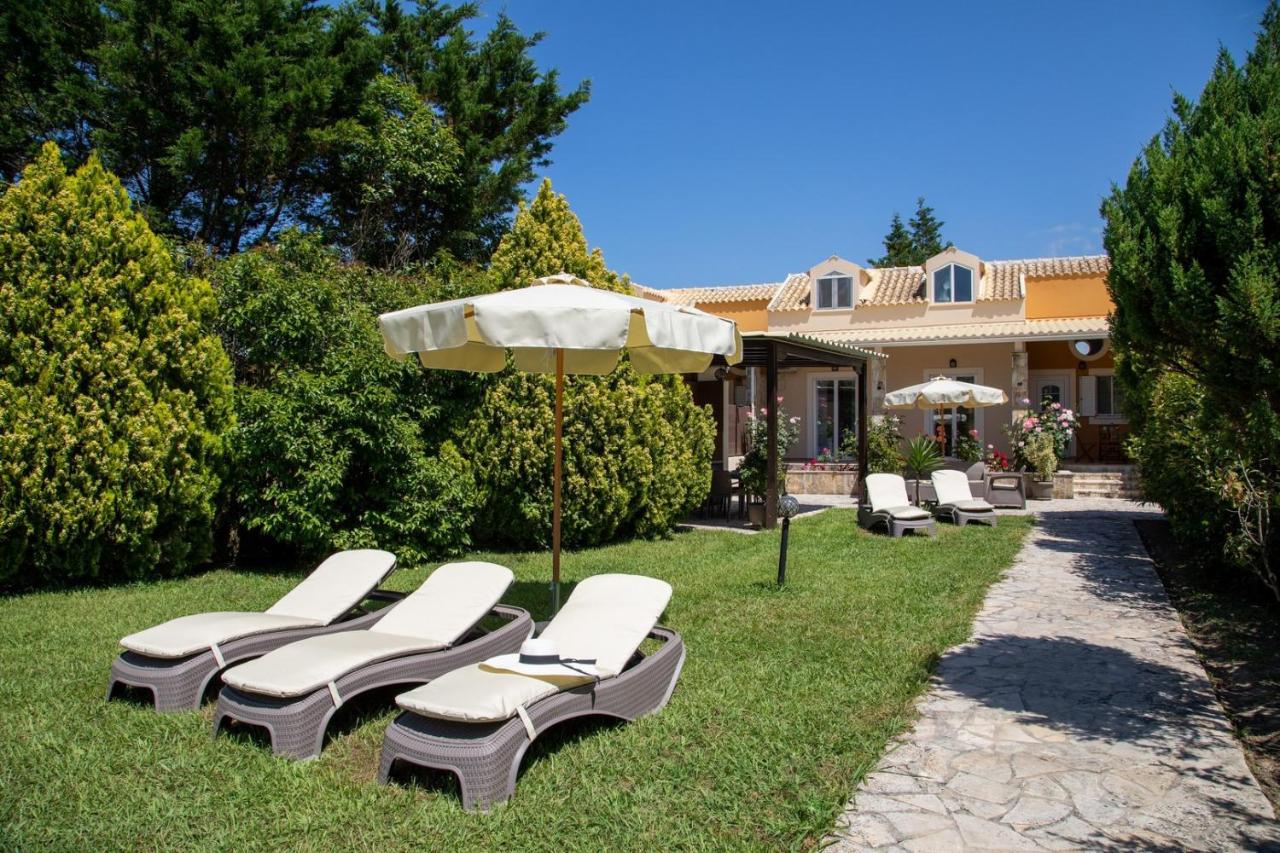 B&B Peroulades - Peroulades Luxury Villa - Bed and Breakfast Peroulades