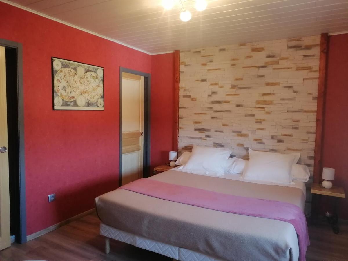 Double or Twin Room with Bathroom