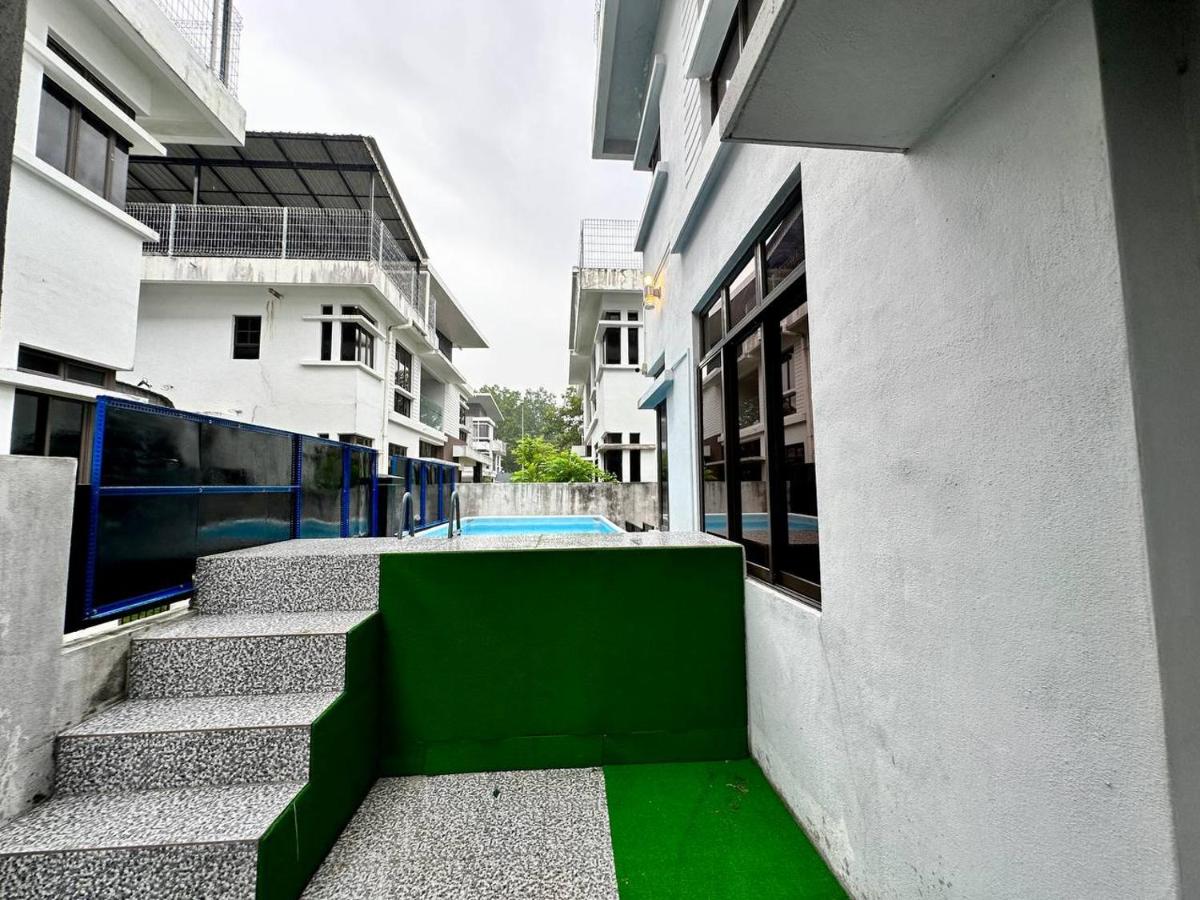 B&B Rawang - Retreat Saujana rawang - Bed and Breakfast Rawang