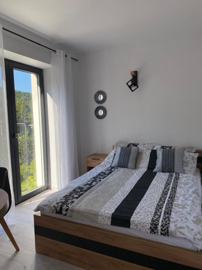 Triple Room with Mountain View