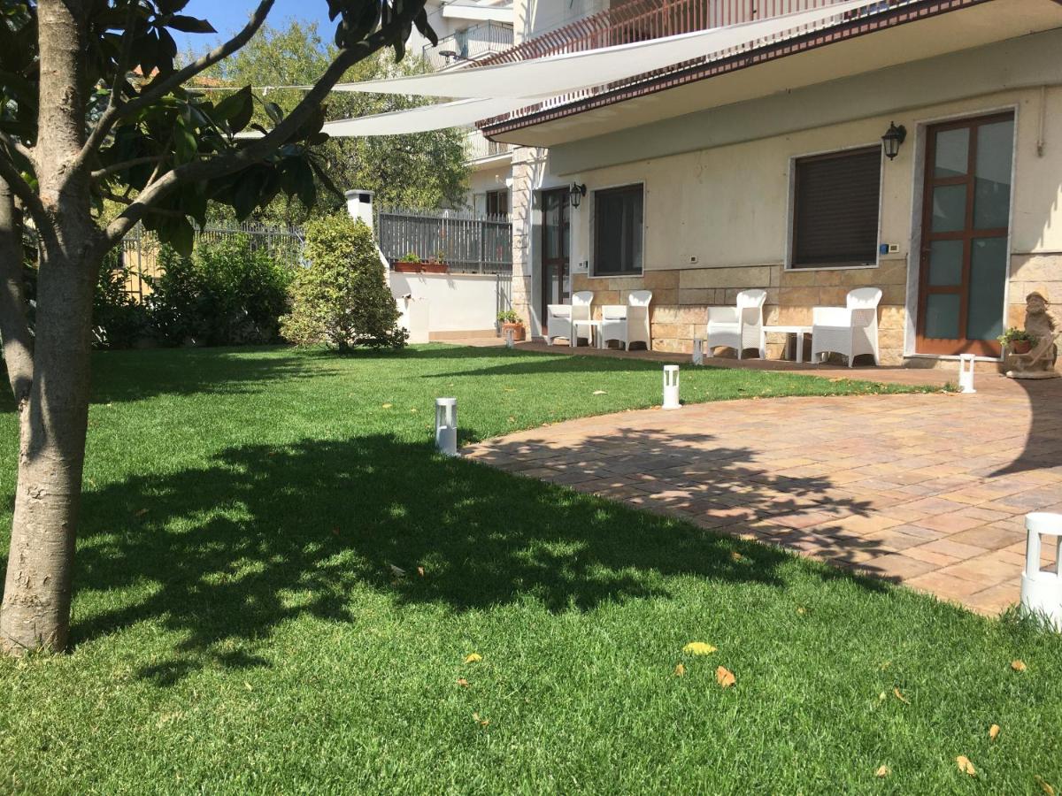 Villa Andalù Appartamenti - Chambres d’hôtes