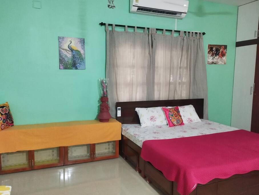 B&B Coimbatore - SHI's Private house ~ way 2 Adiyogi/Maruthamalai - Bed and Breakfast Coimbatore