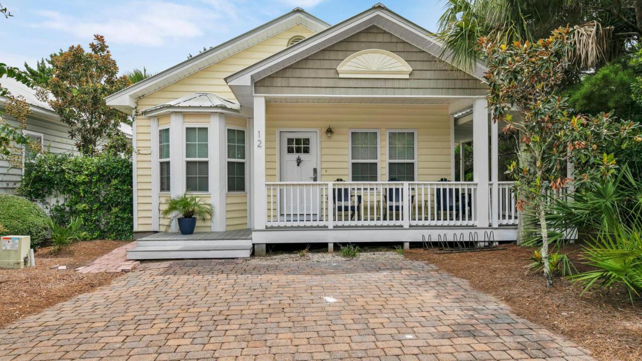 B&B Santa Rosa Beach - Luna Sea - Is a short walk to the beach and close to Seaside - Bed and Breakfast Santa Rosa Beach