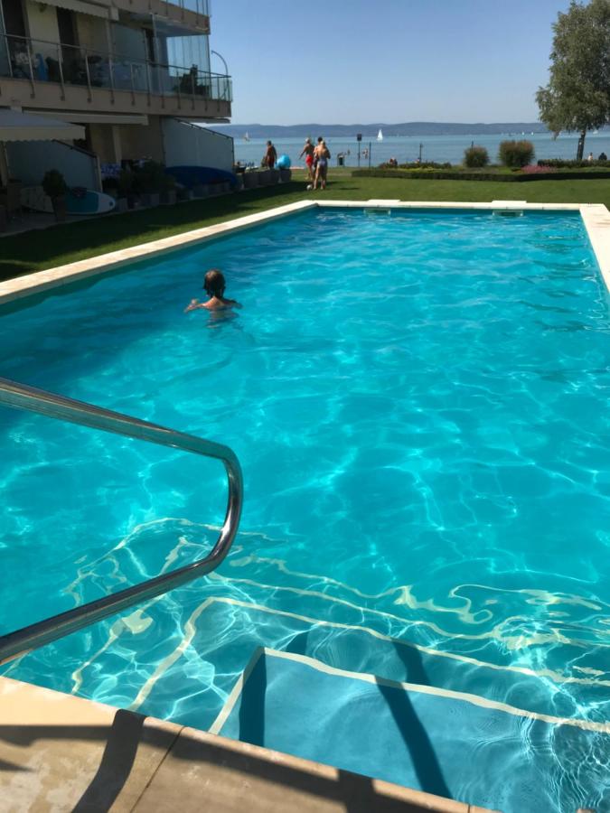 A16 Beachapartman - B&B Siófok