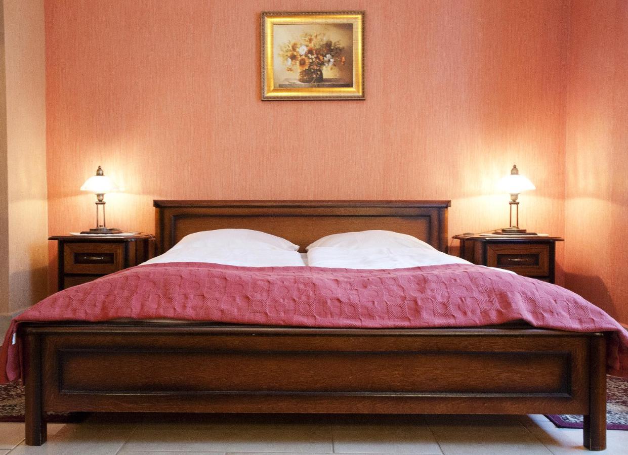 Chambre Familiale (3 Adultes)