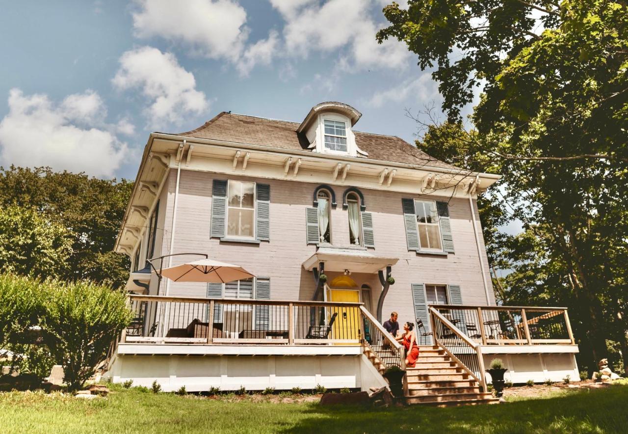 The Montague Rose Inn & Cafe - B&B Saint Andrews