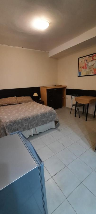 Umbrella 1 - B&B