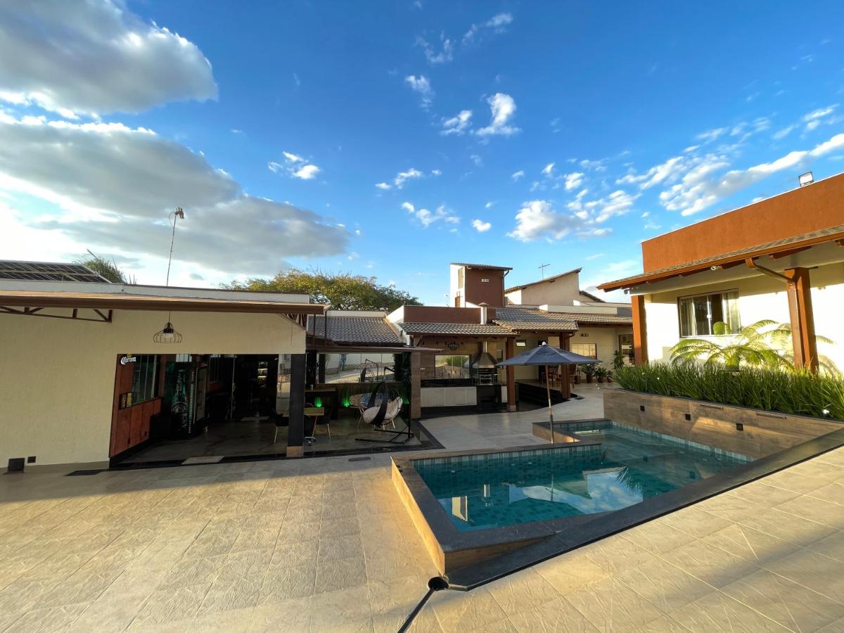 Linda Casa na EPTG com lazer completo - Brasília - Chambres d'hôtes Brasilia