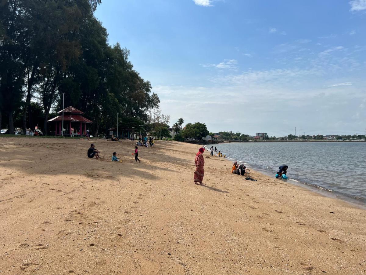 Sevenseas Seaview Homestay - Ferienwohnung Port Dickson