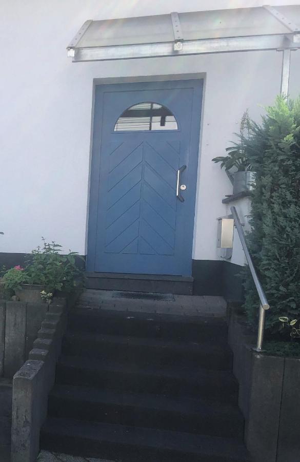 Moselidylle und Cityflair - Ferienwohnung Beth - Bed and Breakfast