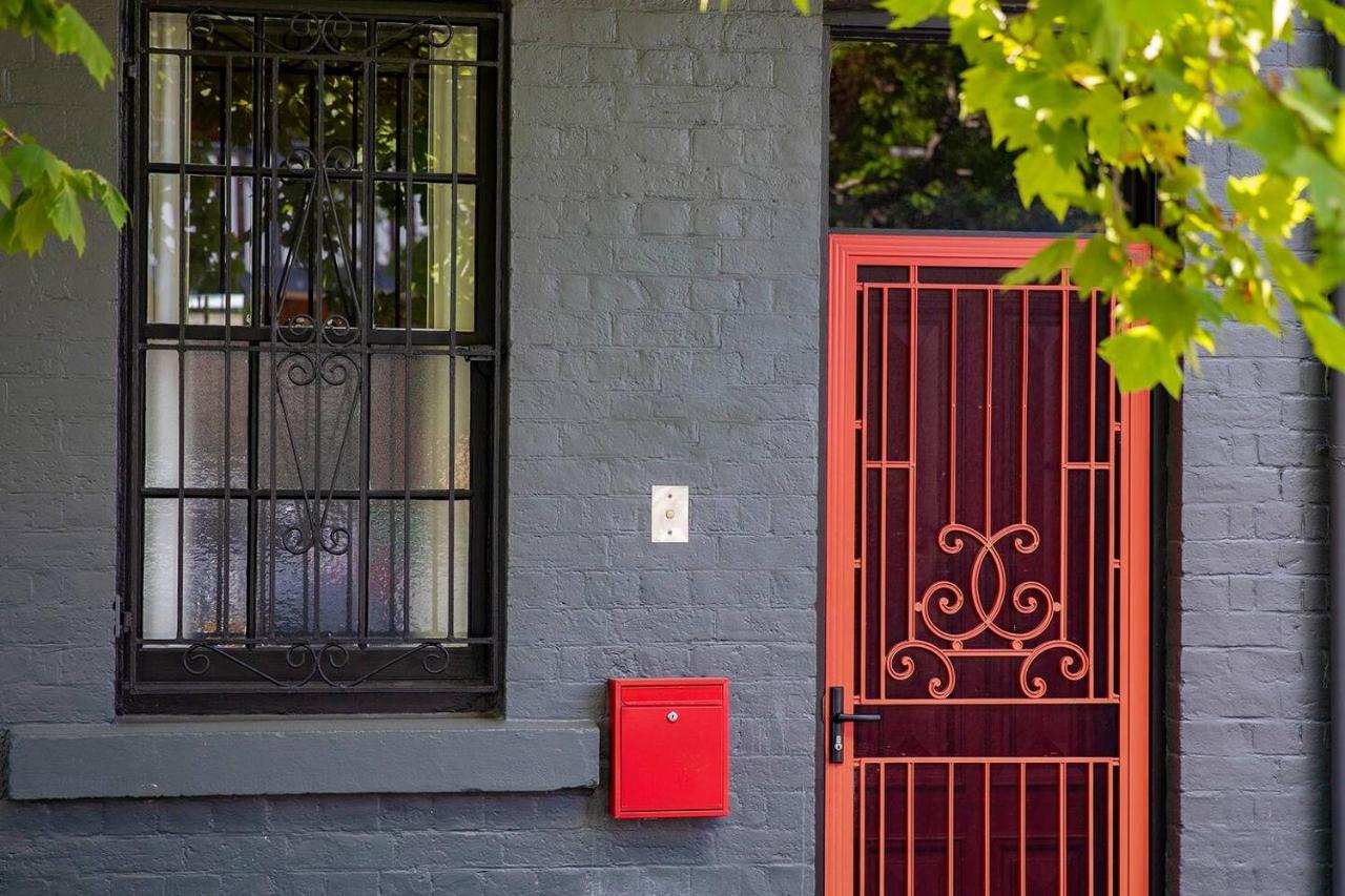 Times Square Terrace - Vibrant Charm in Newy's Heart - B&B