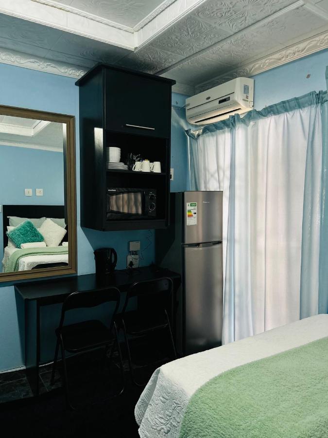 Double or Twin Room with Private Bathroom