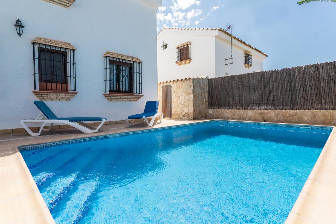 EntreCalas 4 Chalet con piscina privada en Conil, cala aceite, Roche viejo - Chambres d’hôtes