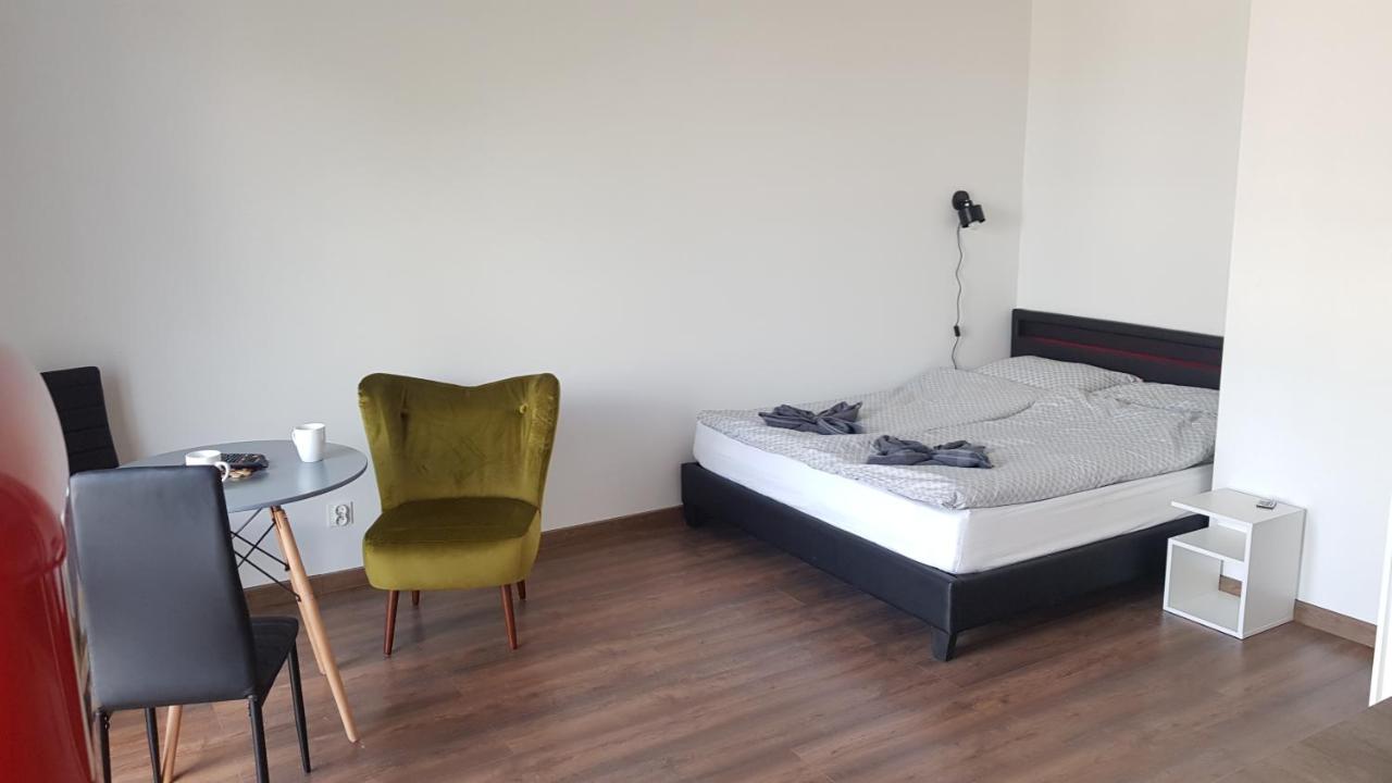Apartamenty Centrum Plac Wolności ApartHotel wyjątkowy - Chambres d’hôtes Kielce