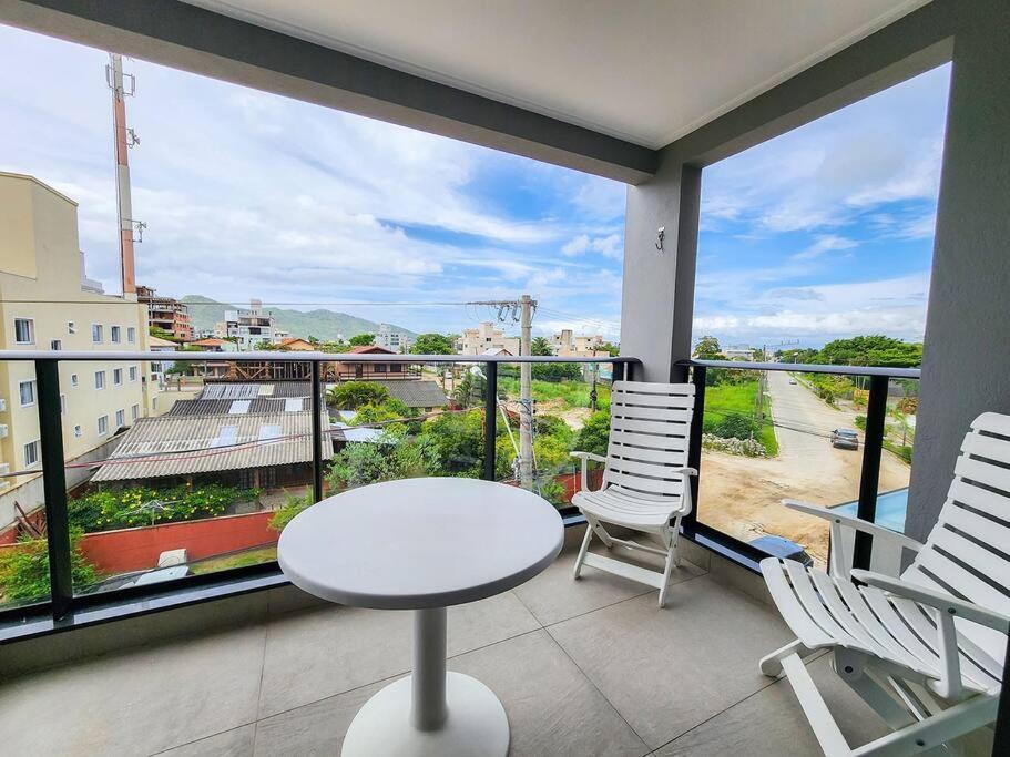 Apartamento novo com 3 quartos e 3 banheiros. - Ferienwohnung Bombinhas